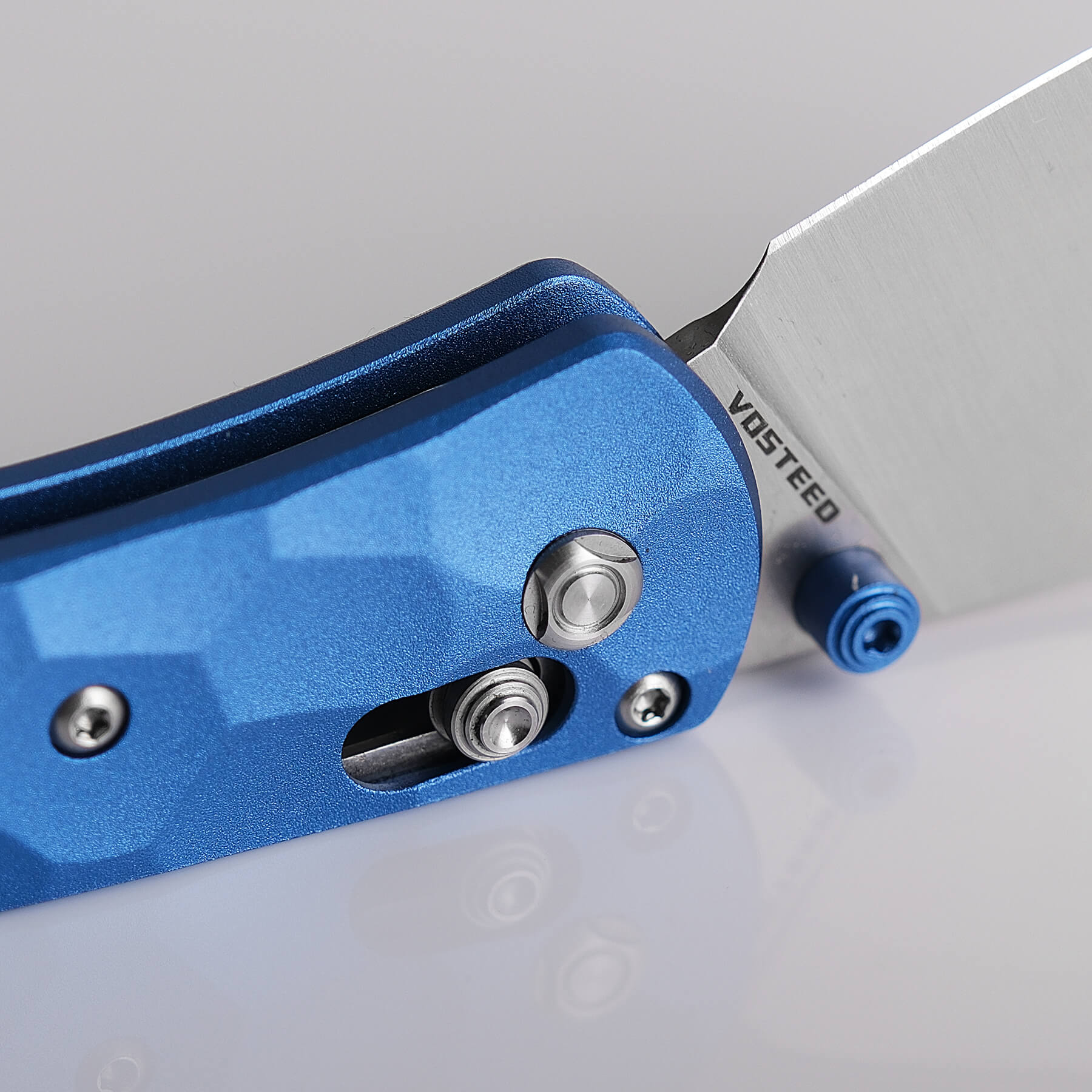 WMK EXCLUSIVE VOSTEED MINI NIGHTSHADE BLUE SCULPTED ALUMINUM HANDLE POCKET KNIFE SATIN 154CM STEEL A0212