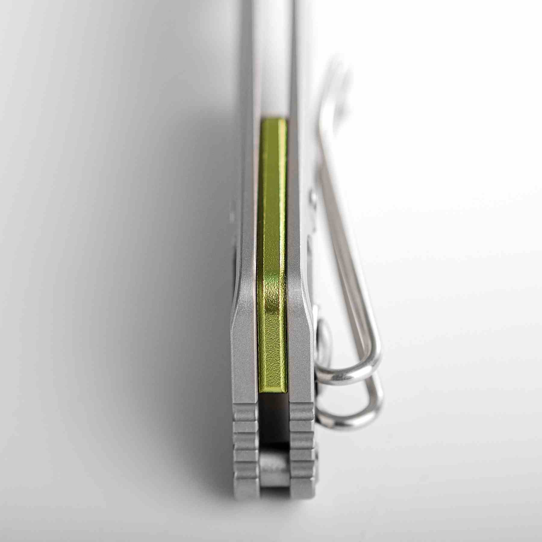 Parallel- Crossbar lock (2.90" 154CM Blade & Titanium Handle) - A3503