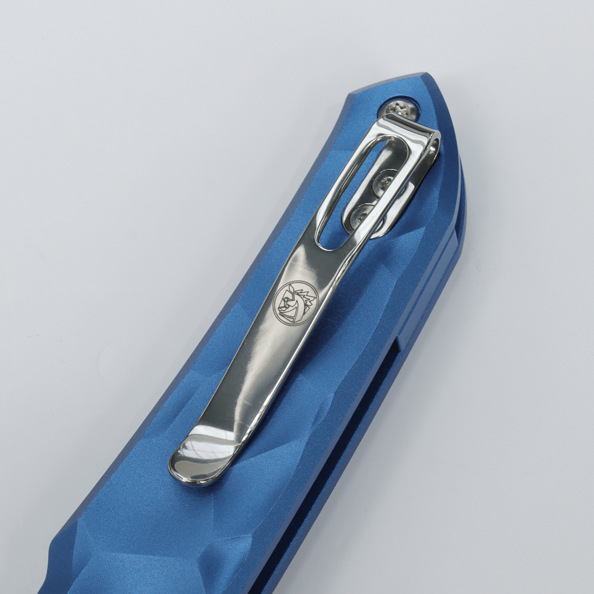 WMK EXCLUSIVE VOSTEED THUNDERBIRD TREK LOCK FLIPPER POCKET KNIFE SCULPTED BLUE ALUMINUM HANDLE STONEWASHED 154CM TB34VTA2L